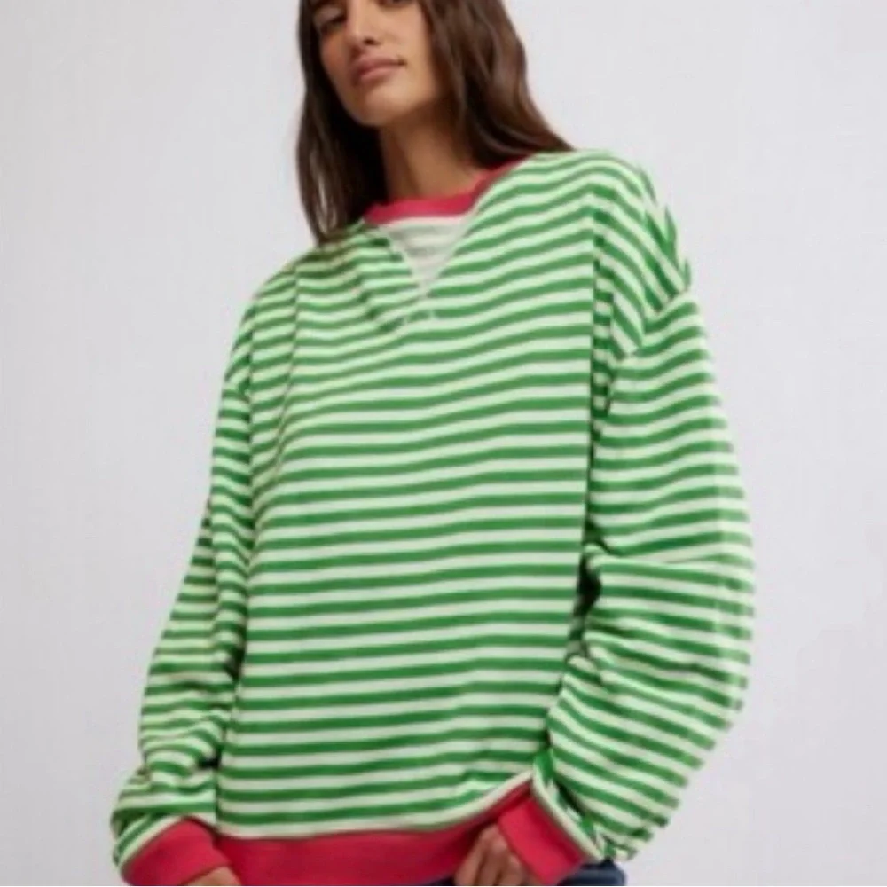 Free People Gorgeous Oversized Terry Sweatshirt ❤️ NWOT - Picture 3 of 11